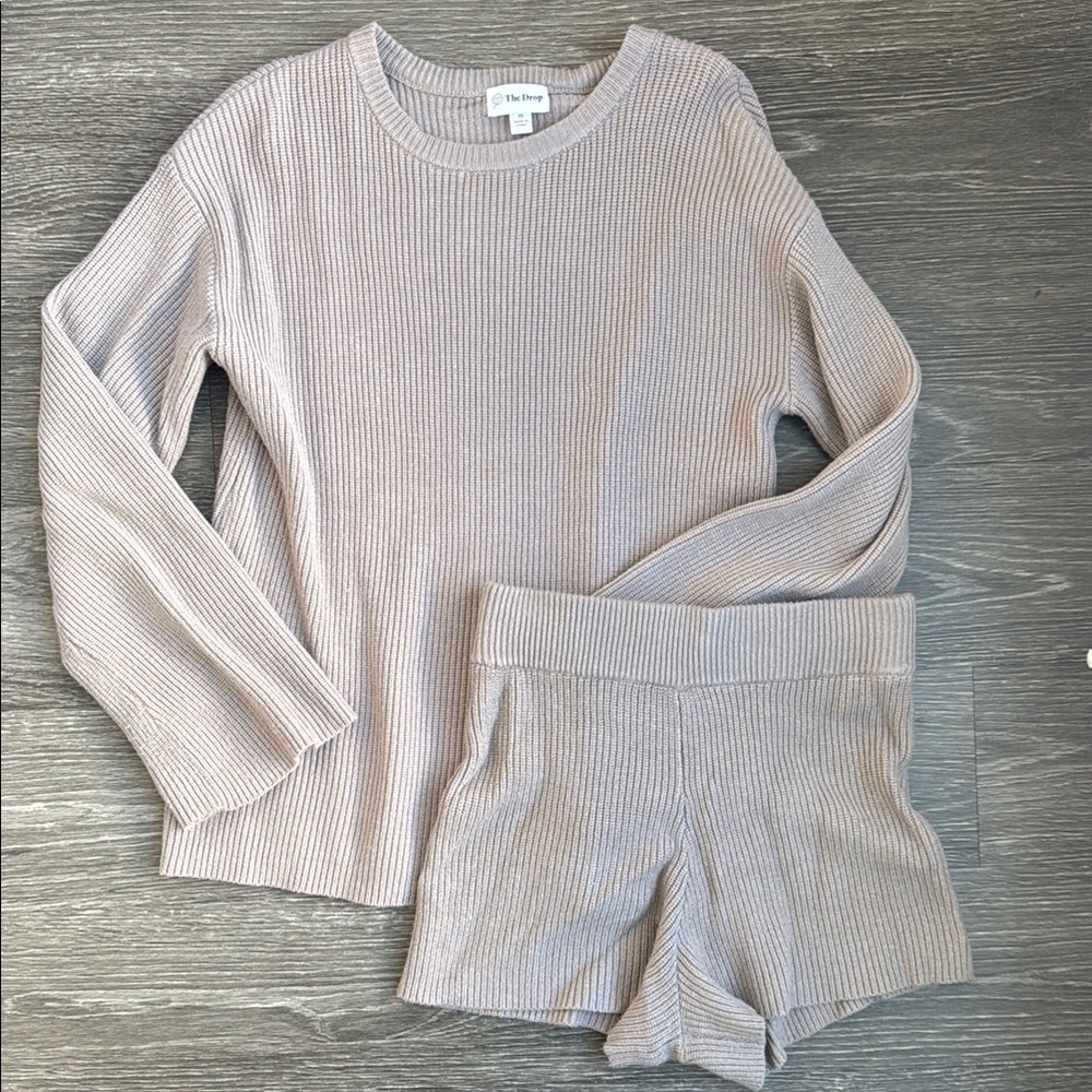 Ribbed Knit Sweater and Shorts Set